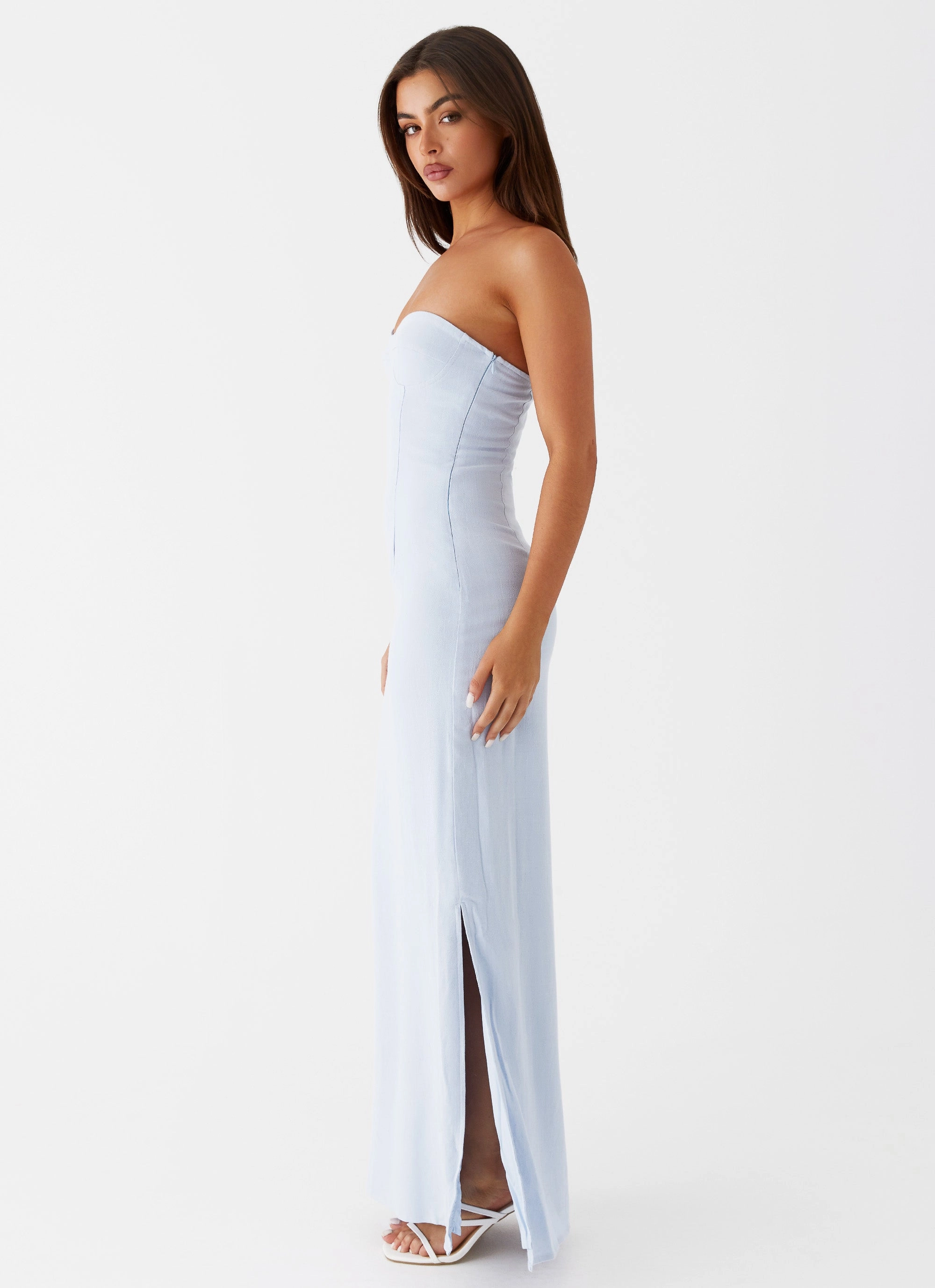 Chic and Flattering Esra Linen Strapless Maxi Dress - Blue