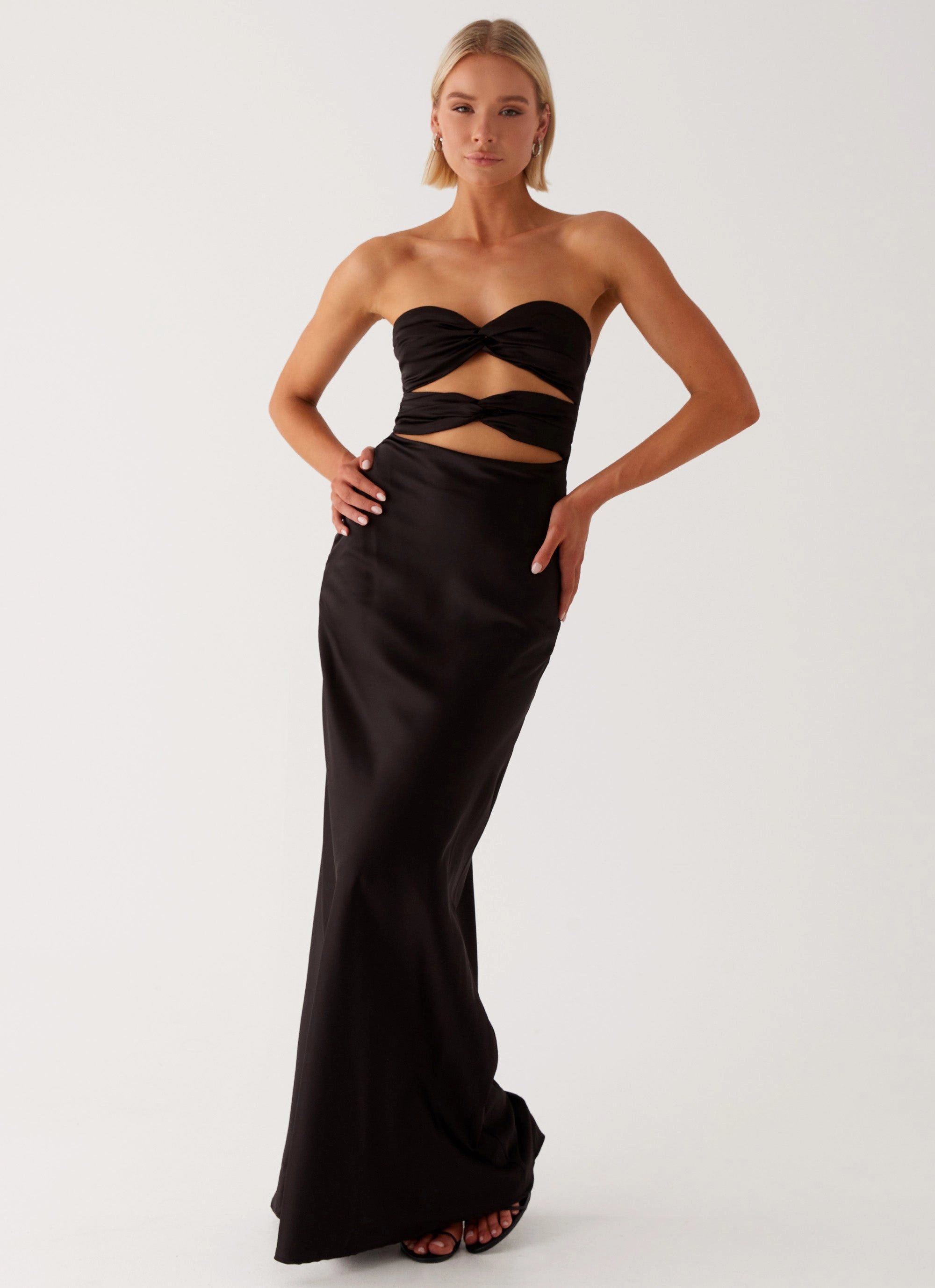 Tianna Strapless Maxi Dress - Black Comfort Layer Wear