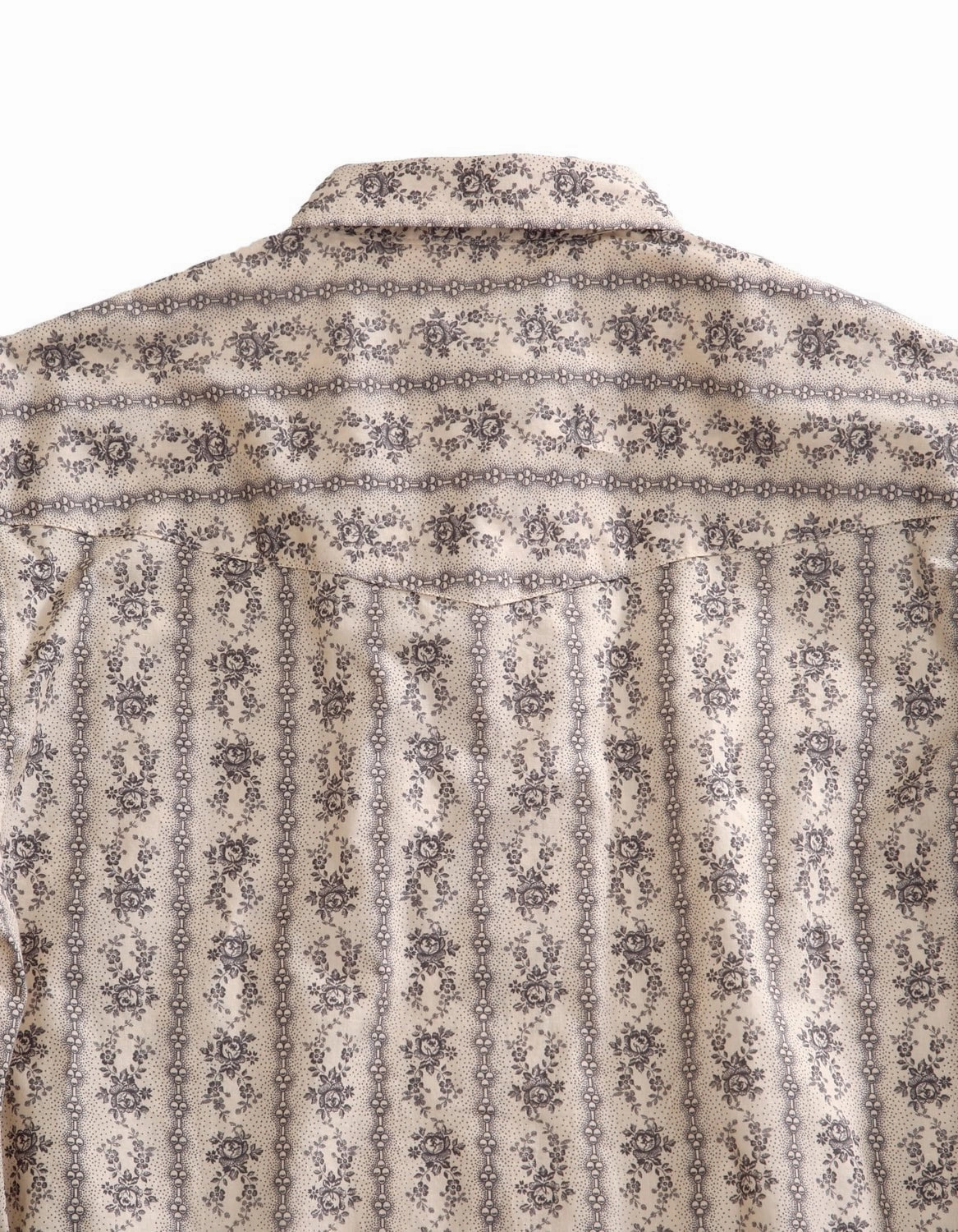 Lace Accent Modern Style Tin Haul Mens Frontier Wallpaper Grey 100% Cotton S/S Shirt