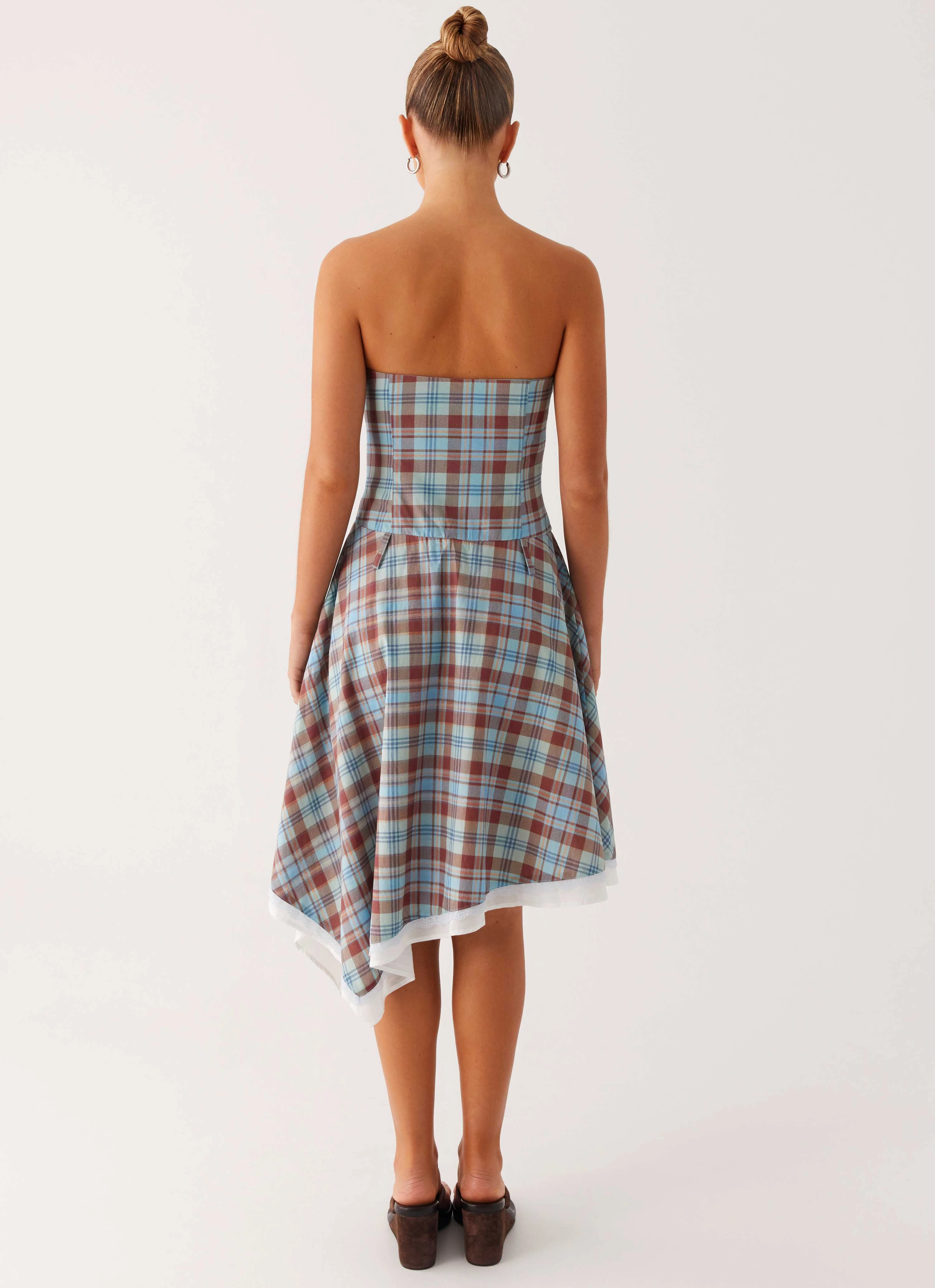 Daywear Comfort City Essential Tonie Strapless Midi Dress - Shoreline Check