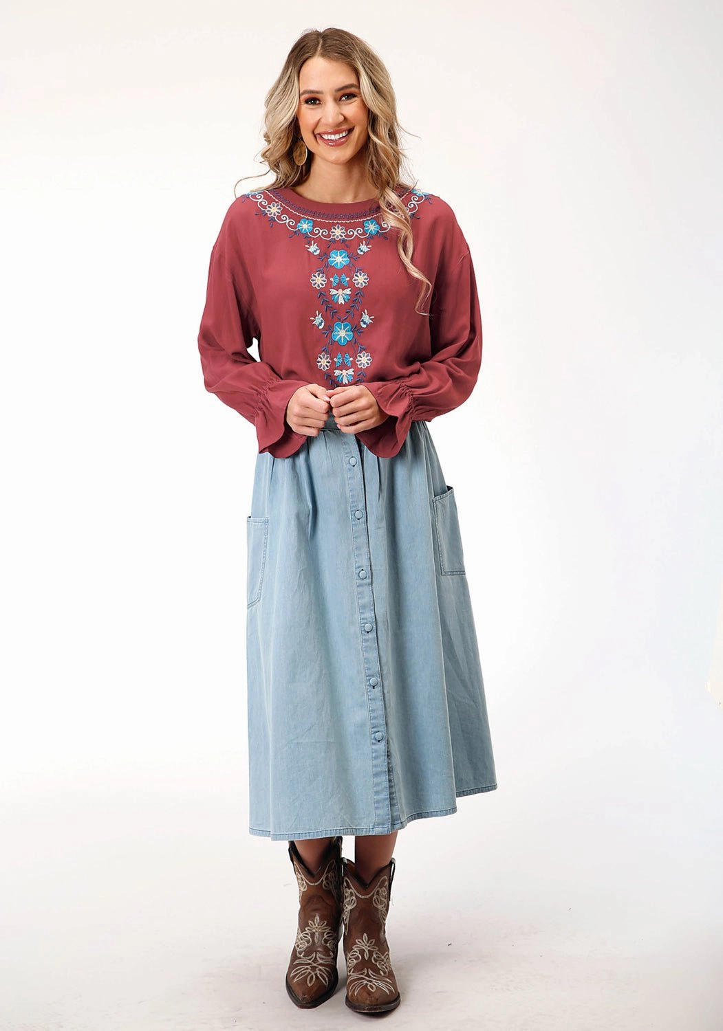 Plus Size Fit Preppy Vibe Roper Womens Boat Neckline Barn Red 100% Rayon L/S Blouse