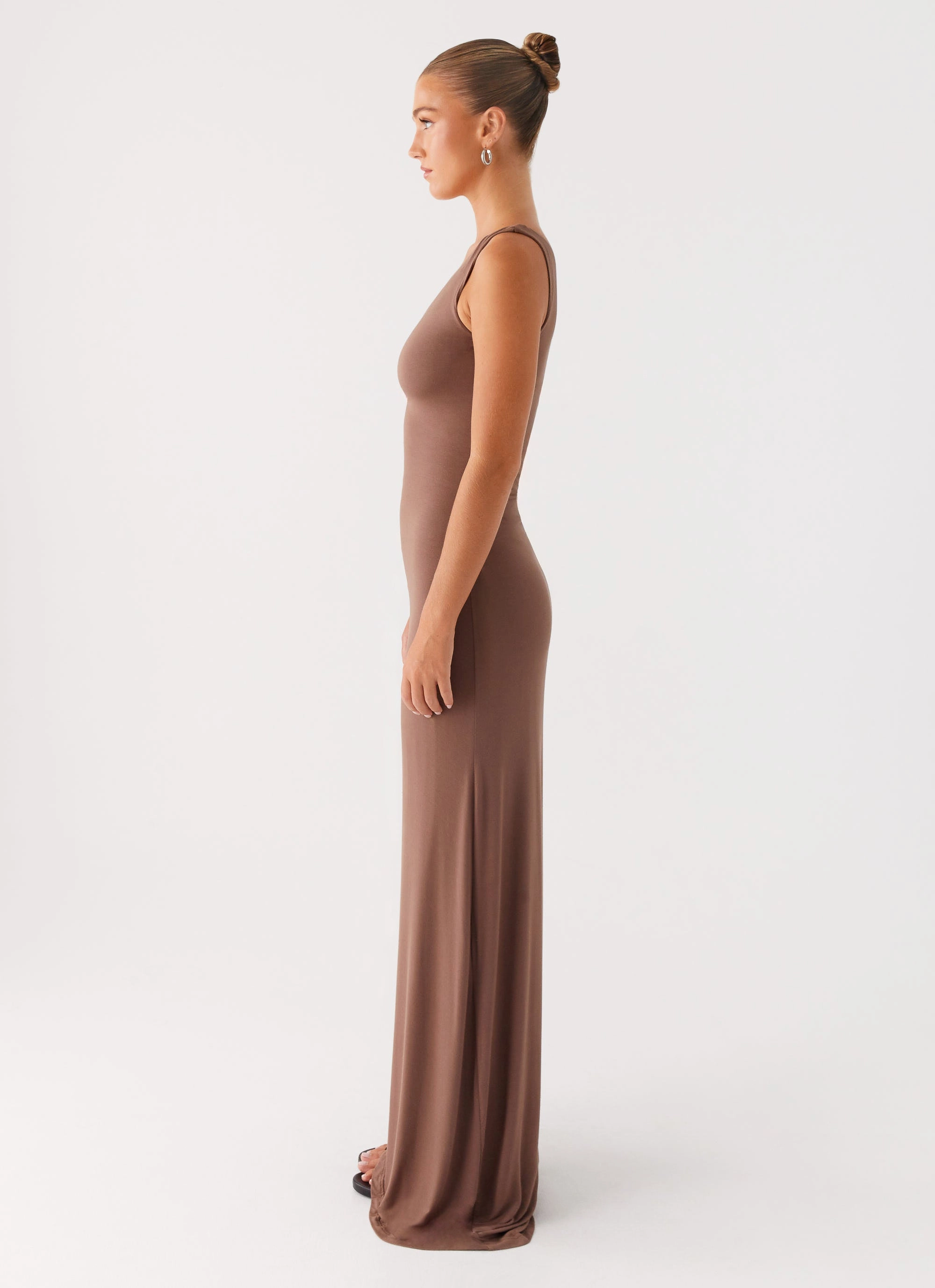 Urban Chic Dalla Maxi Dress - Dark Chocolate