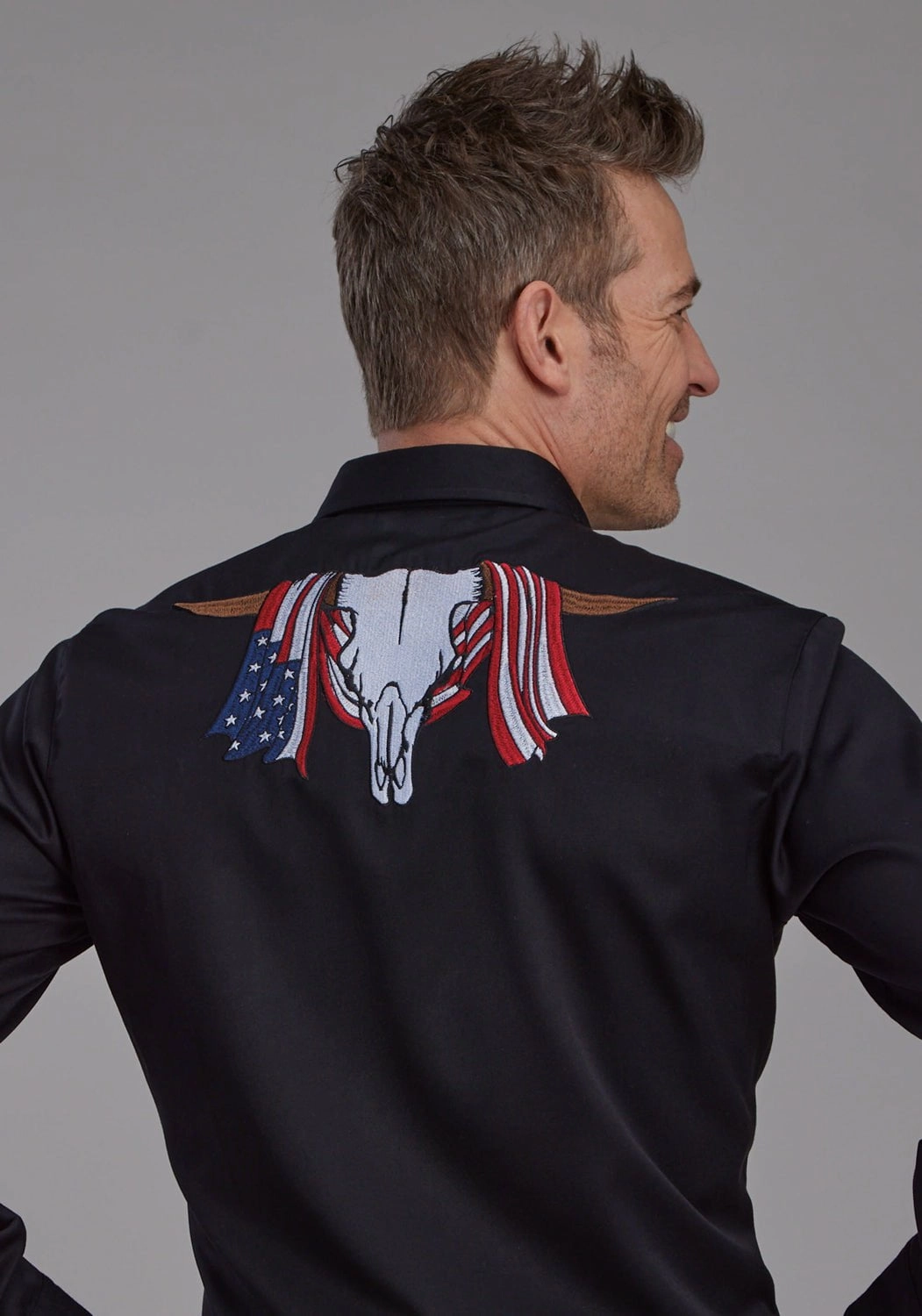 Year-Round Wear Roper Mens Flag Longhorn Skull Black Poly/Rayon L/S Shirt