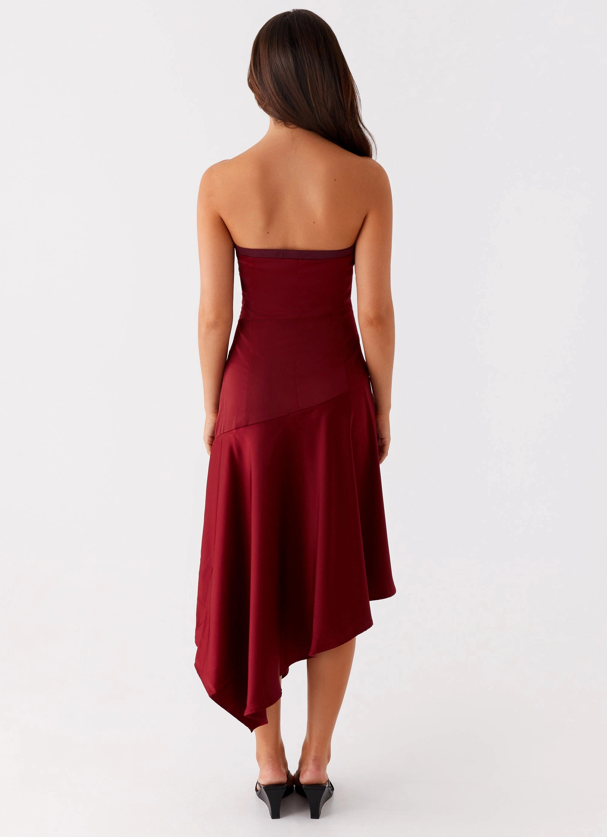 Perfect Day-to-Night Curve Friendly Matisse Midi Dress - Red