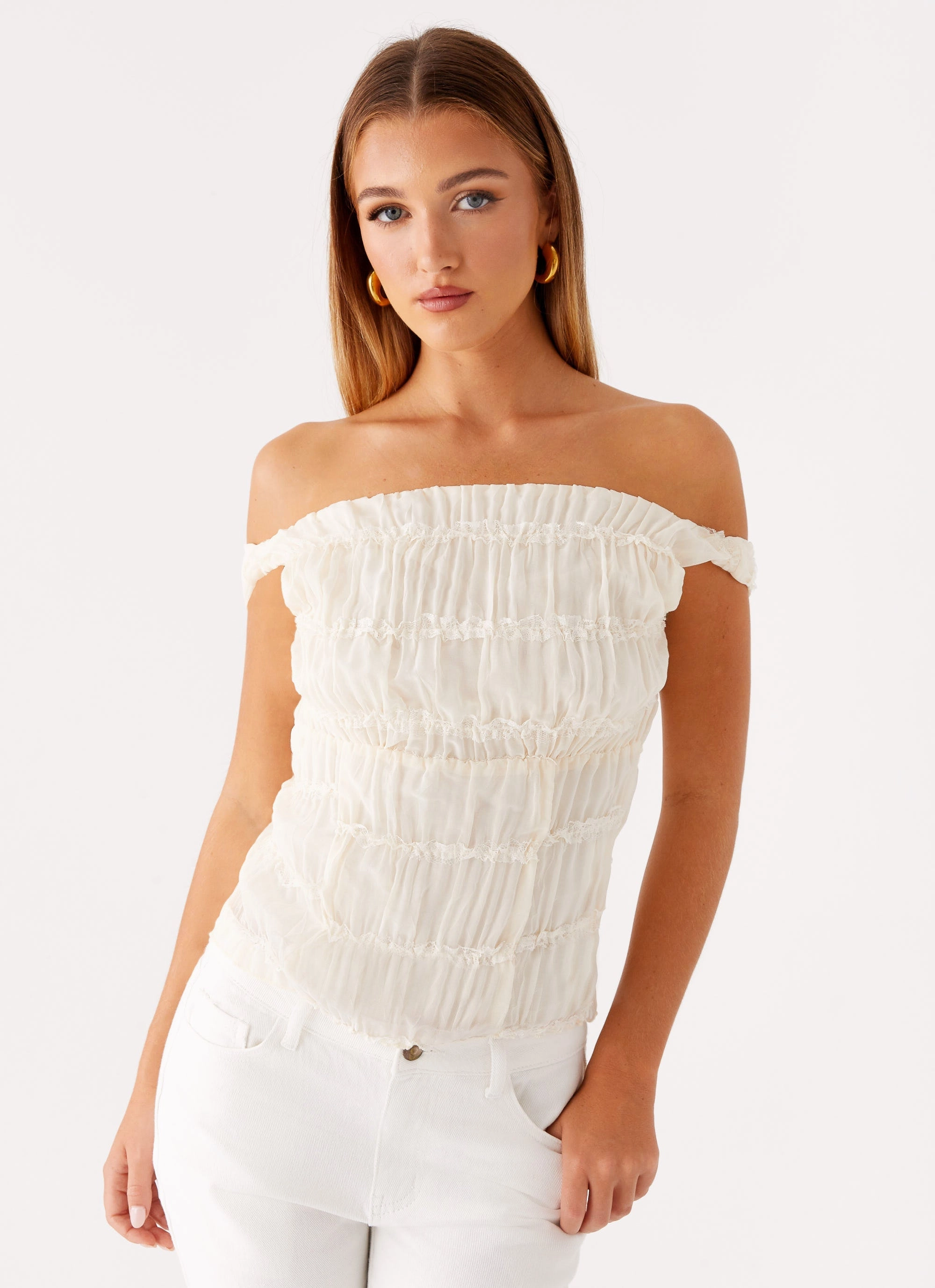 NonChafingEdges MinimalistDesign Nebula Top - Ivory