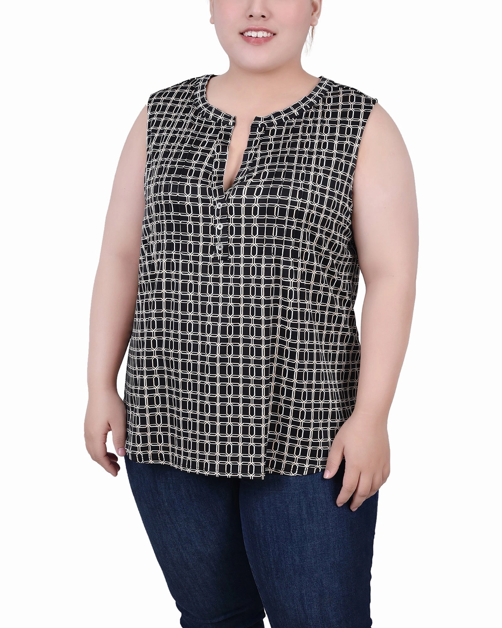 Plus Size Sleeveless Knit Y Neck Top BondedShoulder