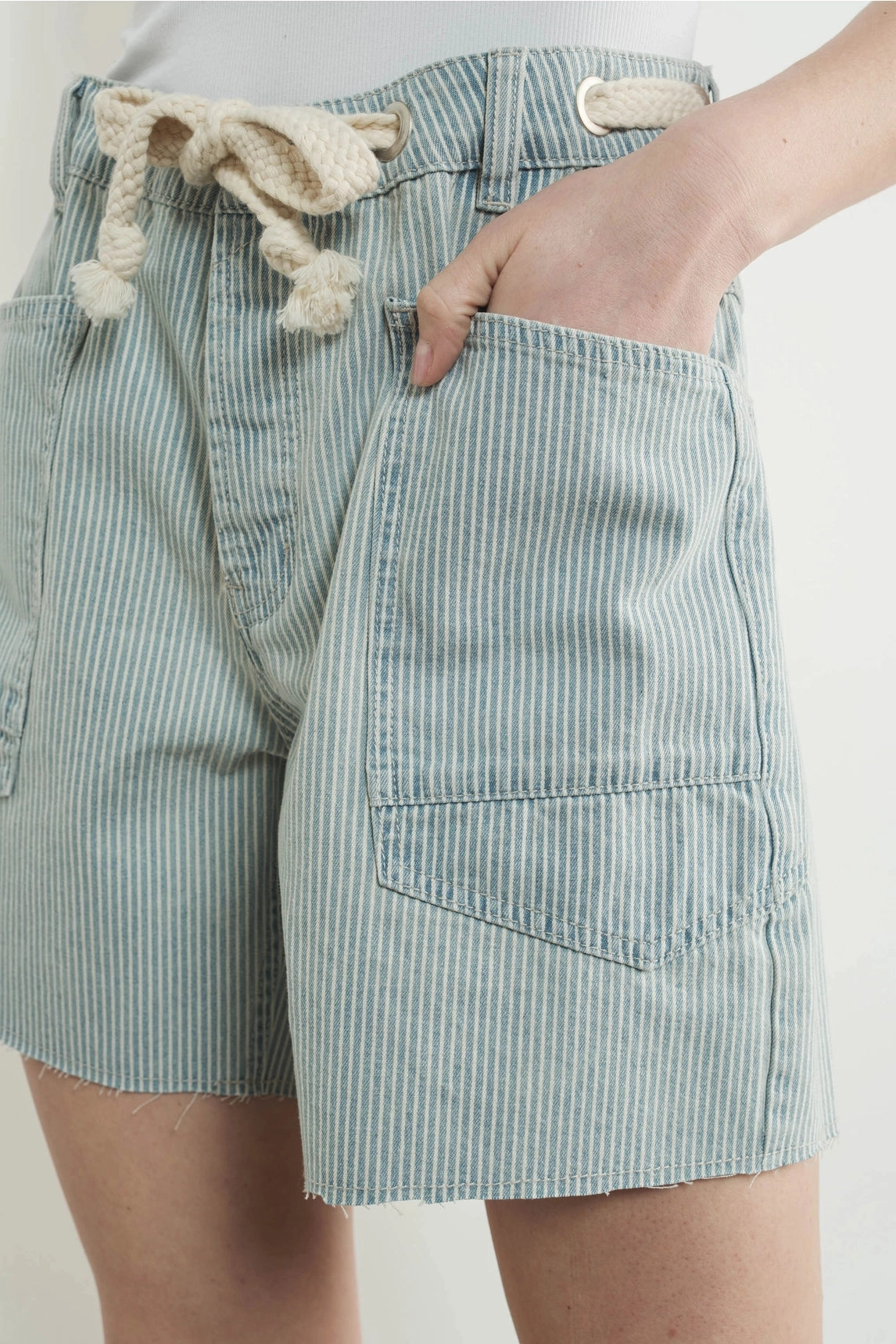 Long Use Vintage Washed Barrel Denim Shorts - Stripe
