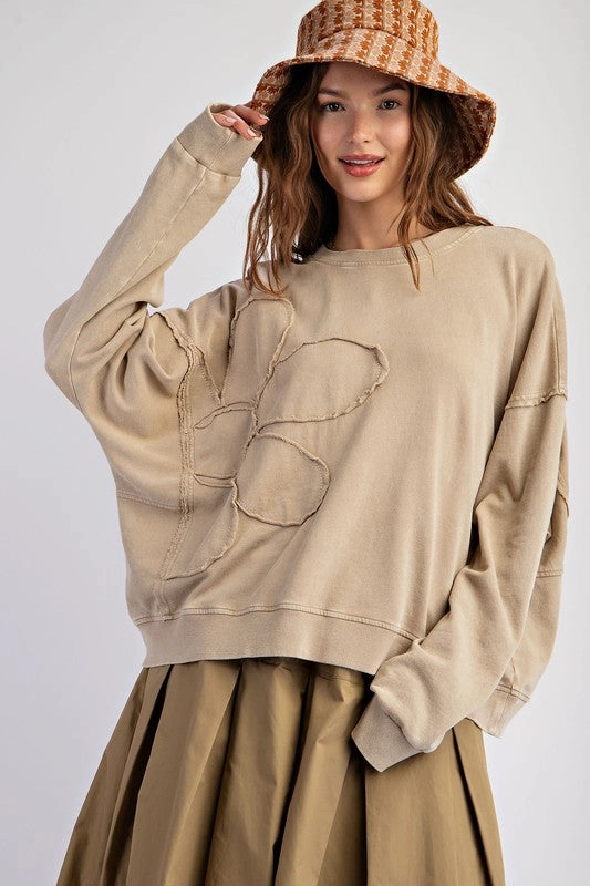 FLORA FLOWER PATCH WASHED TERRY KNIT PULLOVER SeamFreeShoulder